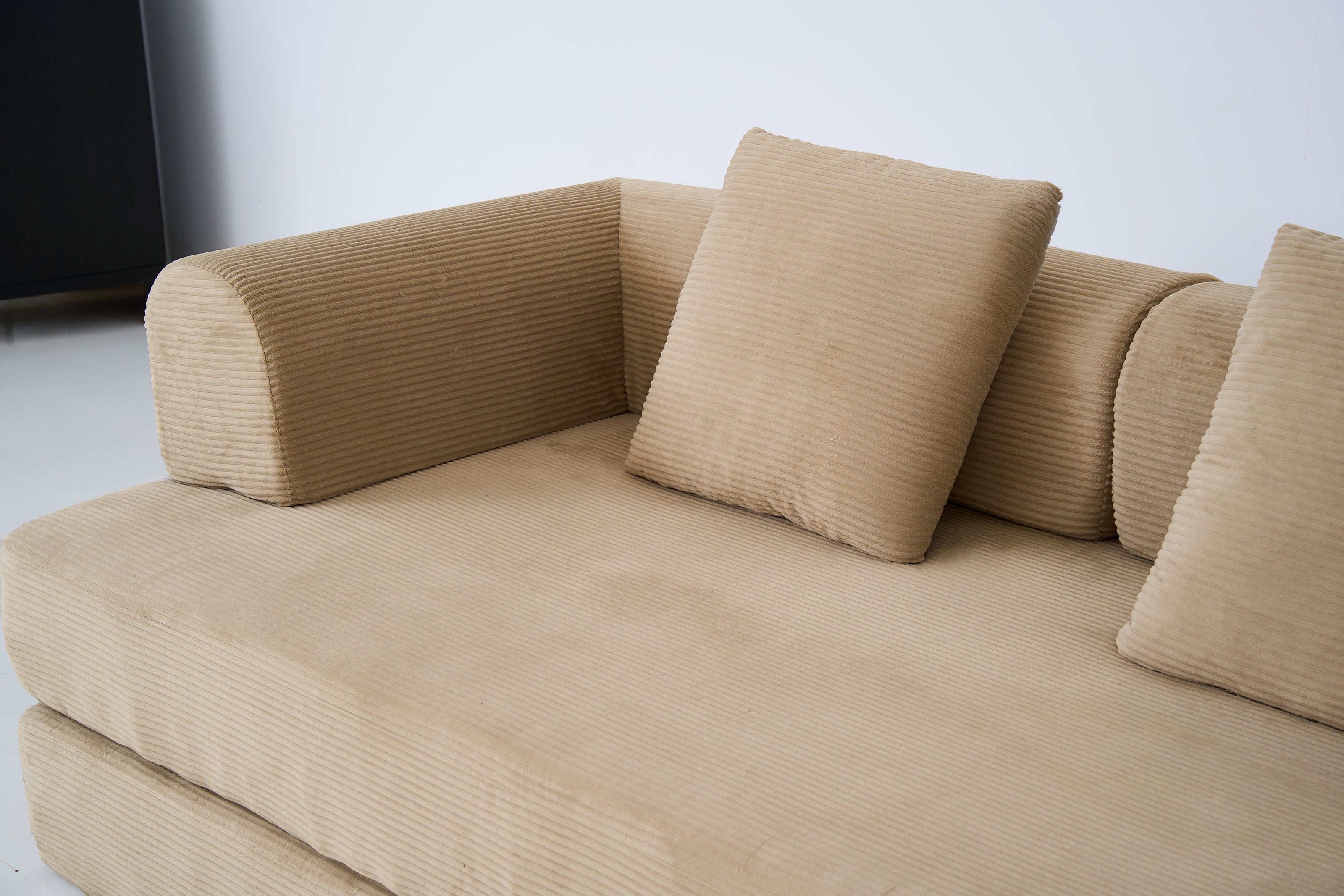 VS-006 — Muse Lounge ChairLounge Daybed Sofa